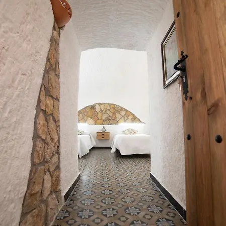Cuevas Cortijo Gachas * גואדיקס